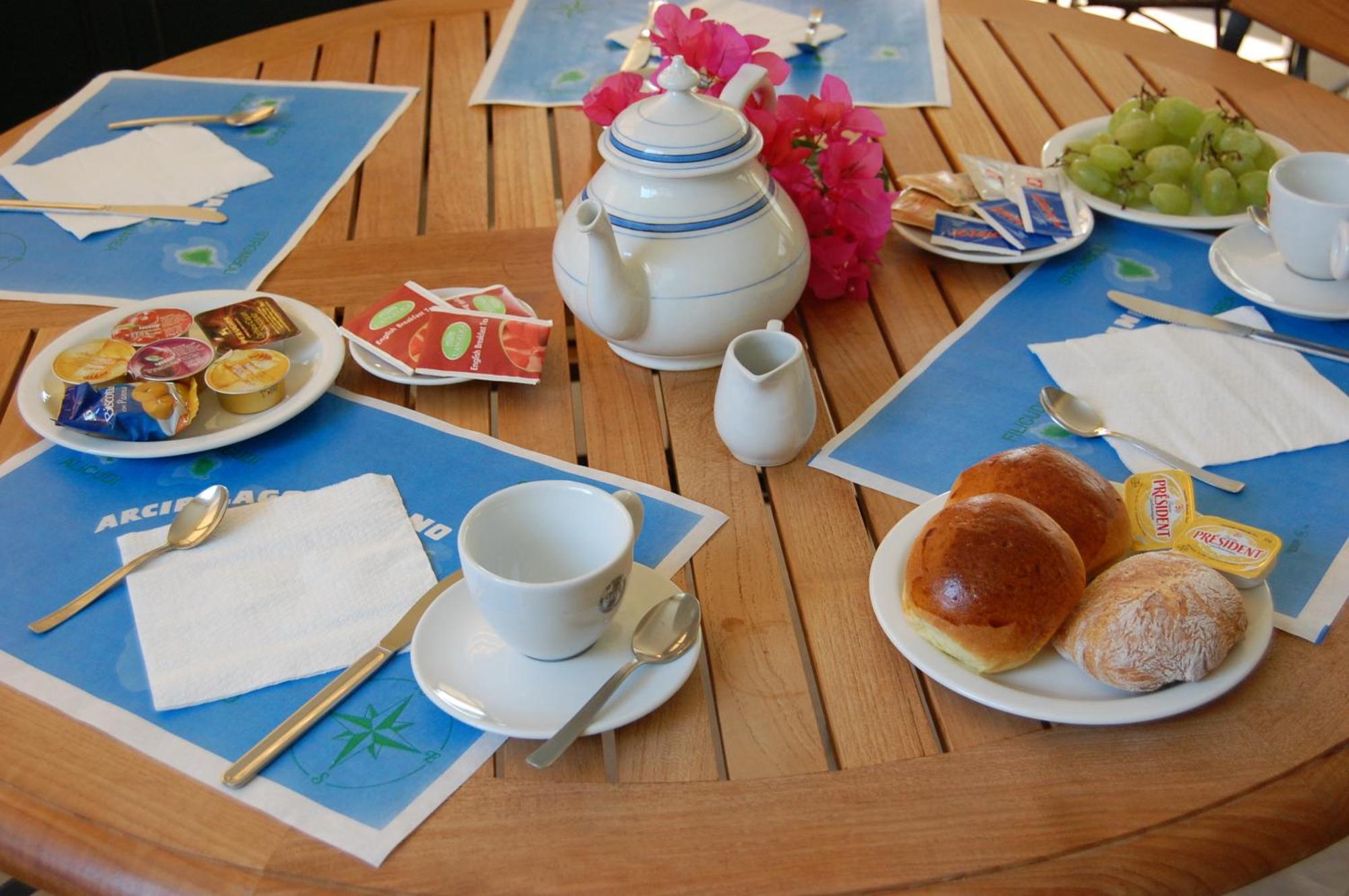Residence Hotel Baia Portinenti Lipari  Luaran gambar